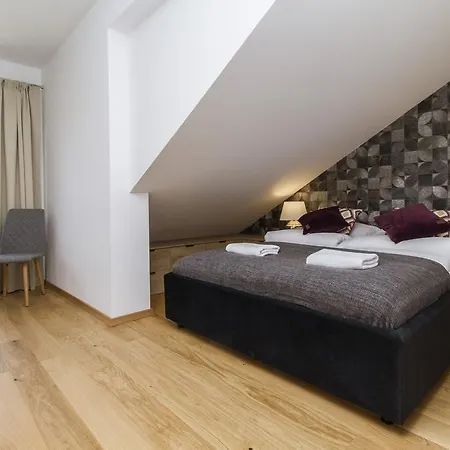 Udanypobyt Tuwima Apartment